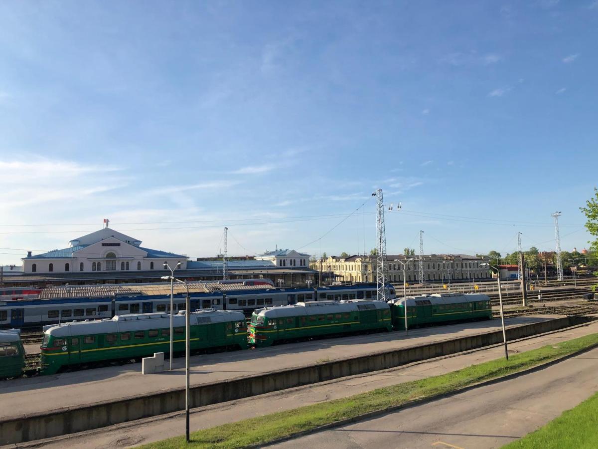 Your Home - Central Studio Apartment, Balcony, Parking & Self Check-In VNO Exteriör bild